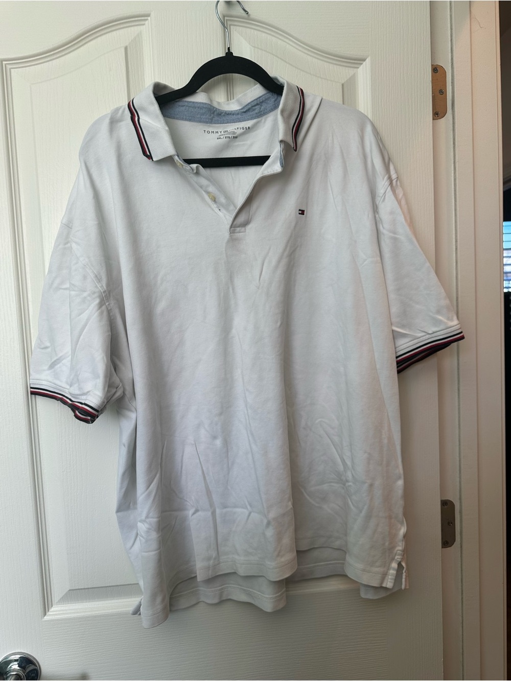 Tommy Hilfiger White Short Sleeve Polo Shirt Men’s Classic Logo Preppy